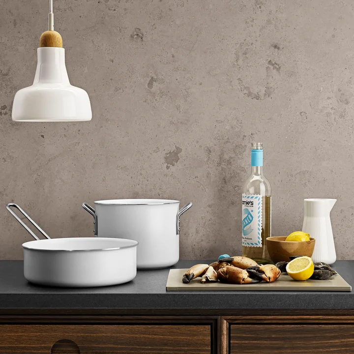 White Line Kochtopf und Sauteuse von Eva Trio