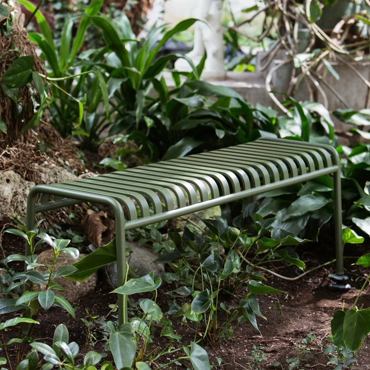 Palissade Bank von HAY in Olive