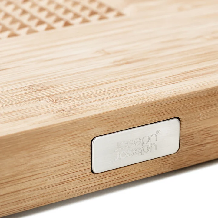 Cut & Carve Bamboo Schneidebrett von Joseph Joseph