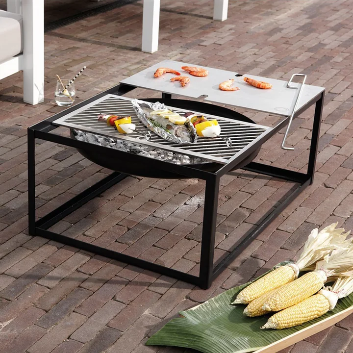 Konstantin Slawinski - Slide Feuerschale mit Grillfunktion