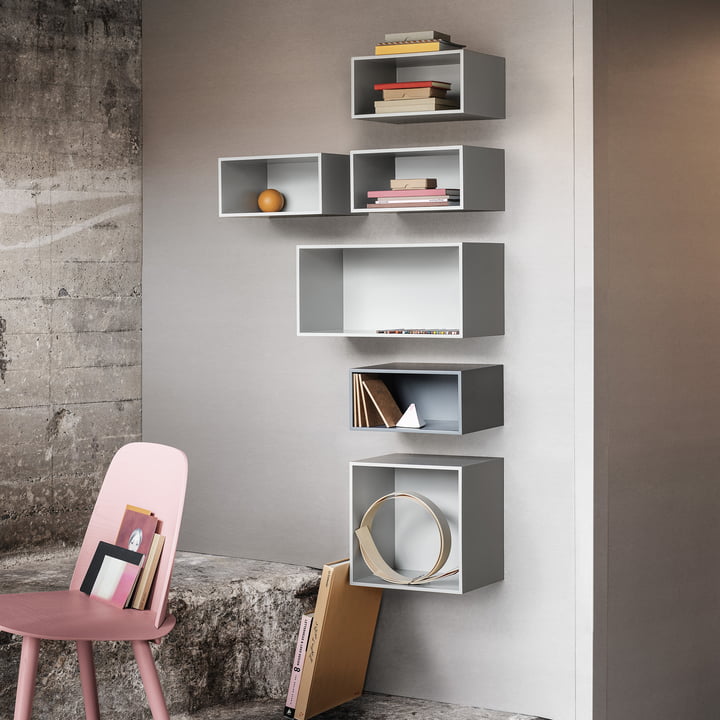 Mini Stacked Regalsystem 2.0 von Muuto in Hell- und Dunkelgrau