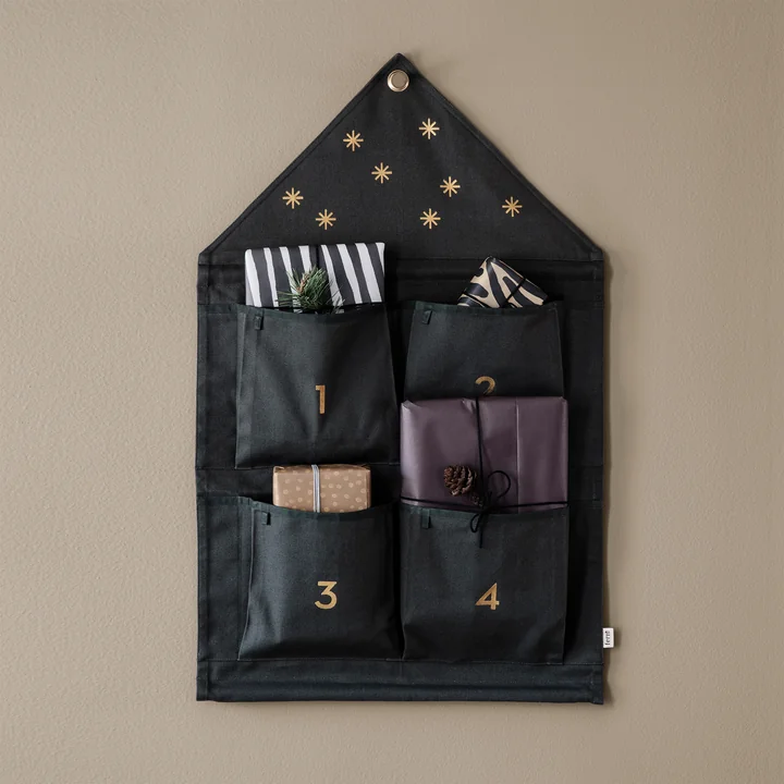 Ferm Living - House Adventskalender, dunkelgrün