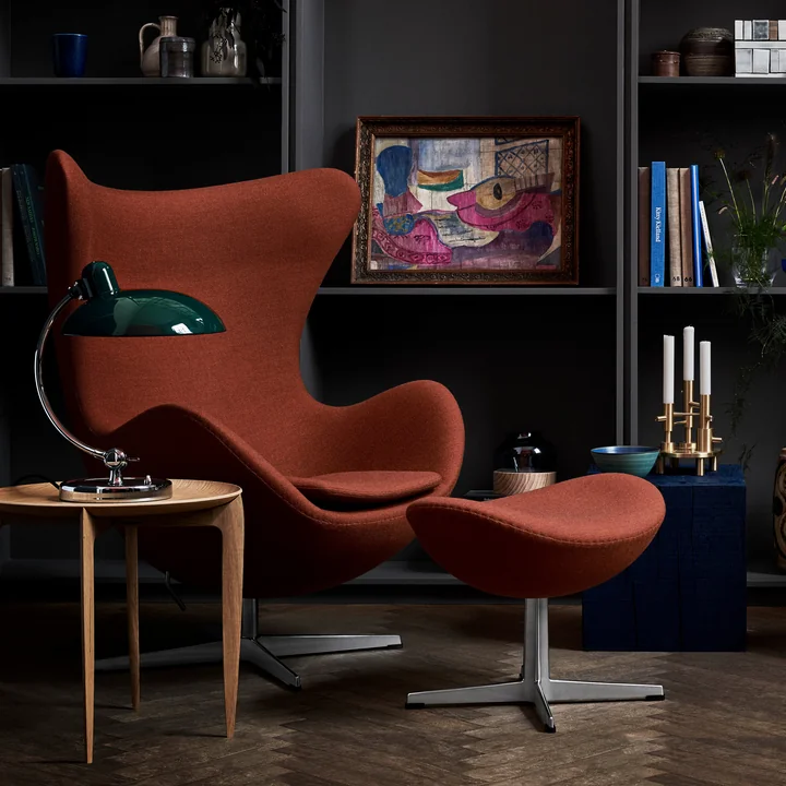 Egg Chair und Fußhocker von Fritz Hansen