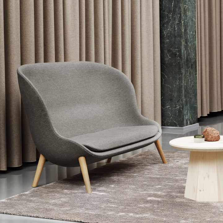 Hyg Sofa von Normann Copenhagen - Eiche / grau (Flax MLF26)