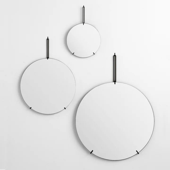 Wandspiegel von Moebe in schwarz - 3 Größen