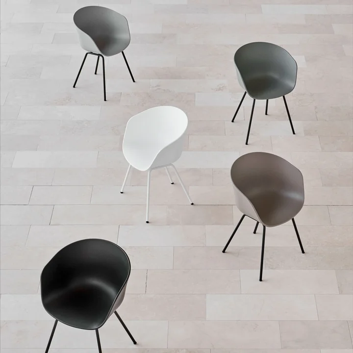 About A Chair AAC 26 von HAY