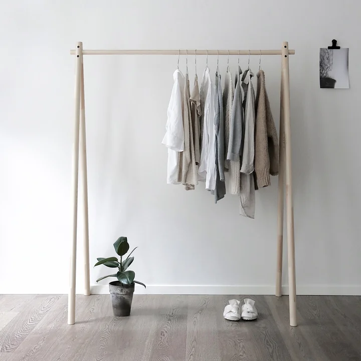 Hongi Garderobe in Natur von Karup Design