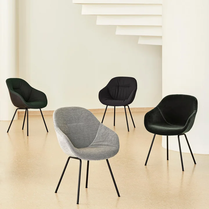 About A Chair AAC 127 von HAY in verschiedenen Farben
