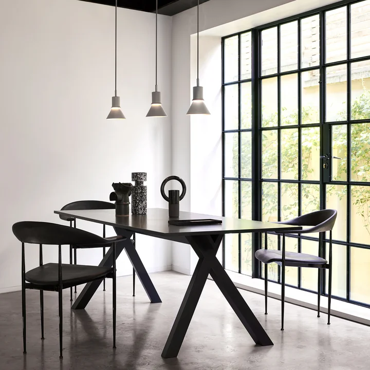 Type 80 Pendelleuchte von Anglepoise über dem Esstisch