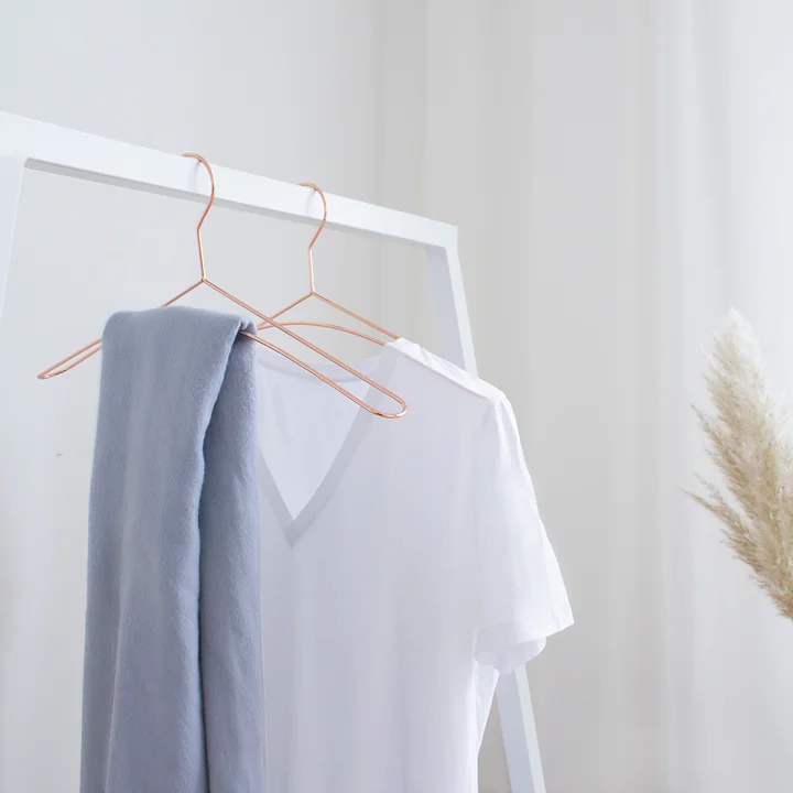 Kupfer Kleiderbügel aus Metall