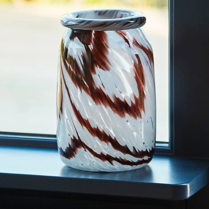 Splash Vase L, Ø 17,5 x H 27 cm, Coffee and white von HAY