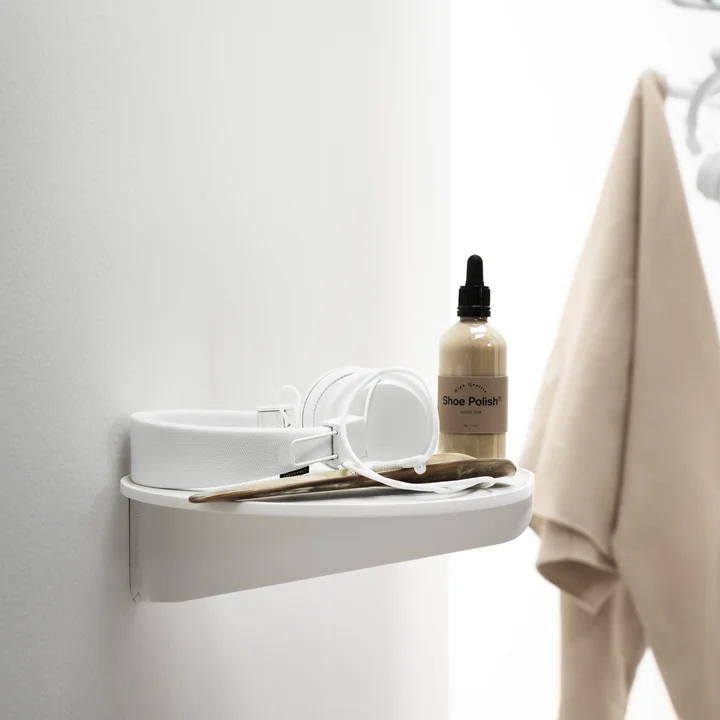 Museum Wandablage von String