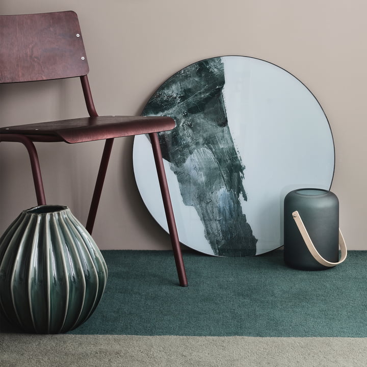 Wide Vase und Ole Stuhl von Broste Copenhagen 