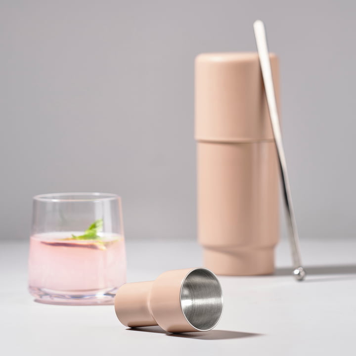 Rocks Messbecher und Cocktail-Shaker von Zone Denmark