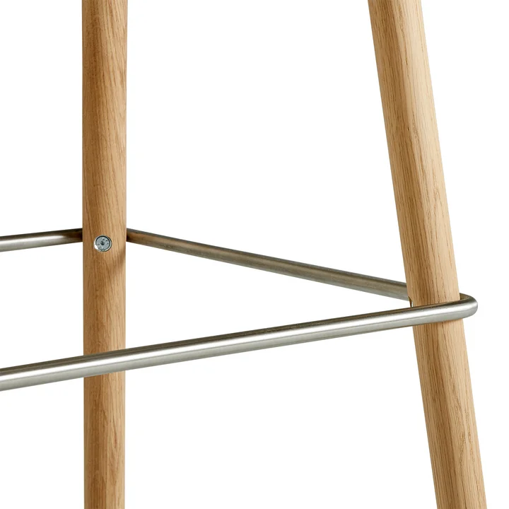 Neu12 Barhocker von HAY - Gestell aus Eiche - Detail