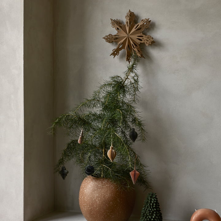 Christmas Star Christbaumspitze Ø 30 cm, braun natur von Broste Copenhagen 