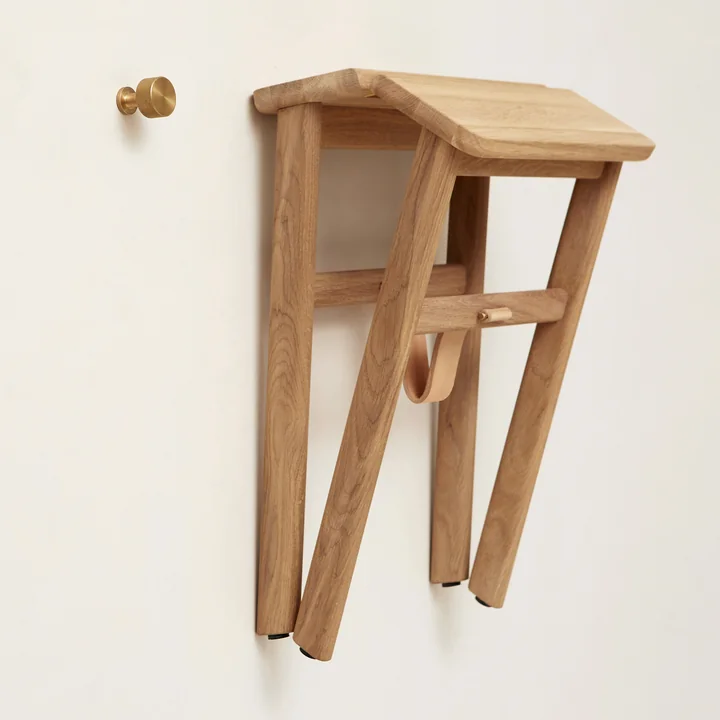 Angle Haken, Messing - Angle Hocker, Eiche von Form & Refine