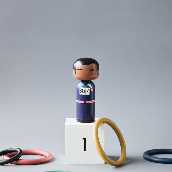 Tommie Smith als Sketch Inc. Holzfigur von Lucie Kaas