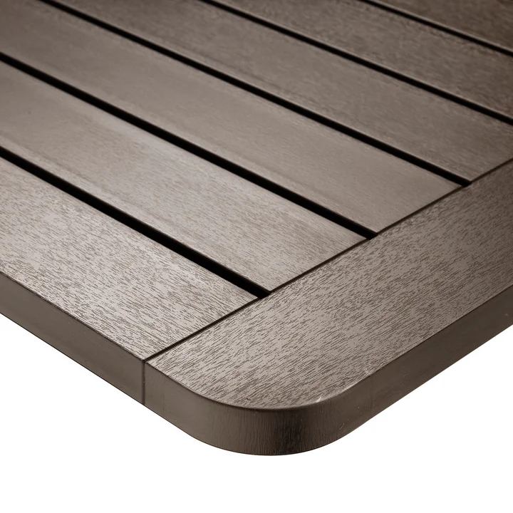 Die holz-ähnliche Alloro Ausziehtisch-Platte von Nardi 