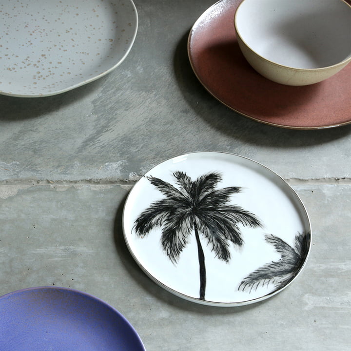 Bold & Basic Keramik Teller von HKliving | Connox