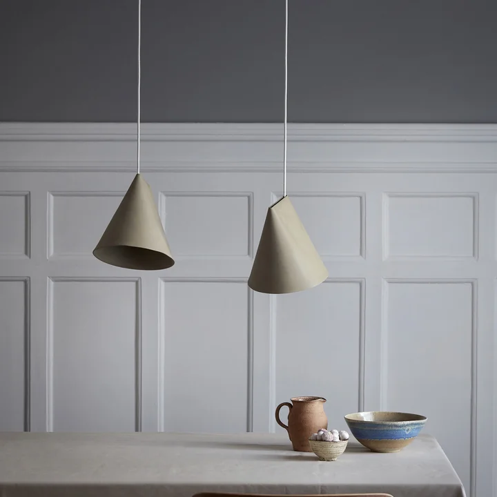 Ceramic Pendelleuchte von Moebe in olive
