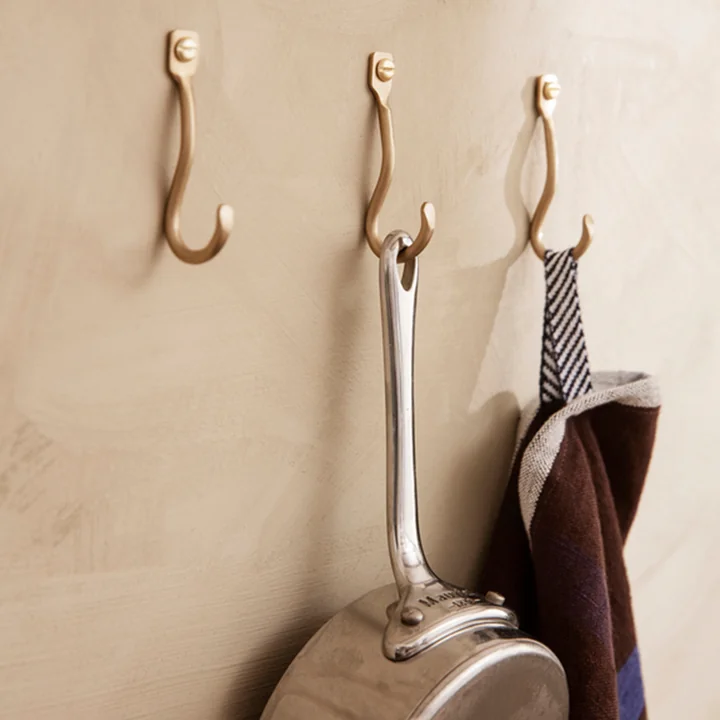 Curvature Wandhaken von Ferm Living