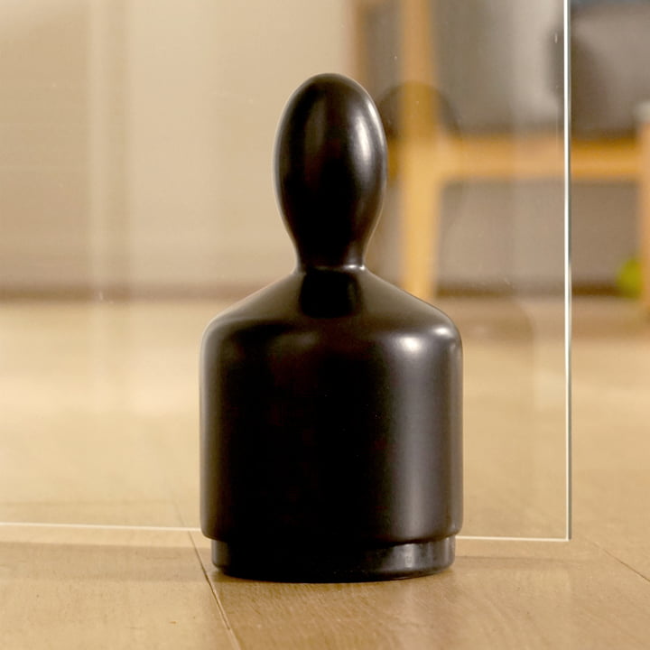 Der Door Stop Türstopper von Authentics mit unverwechselbarer Form