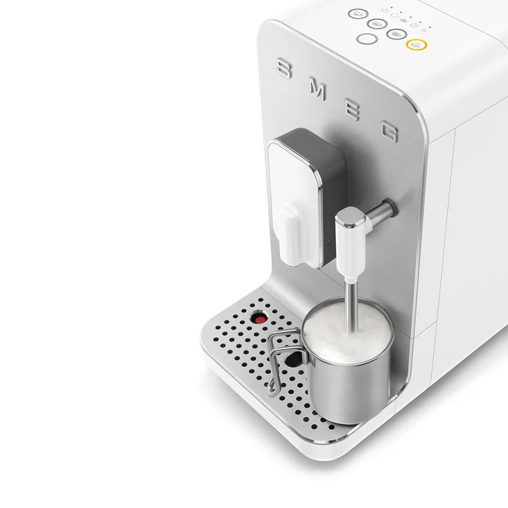 Kaffeevollautomat BCC02 Medium von Smeg