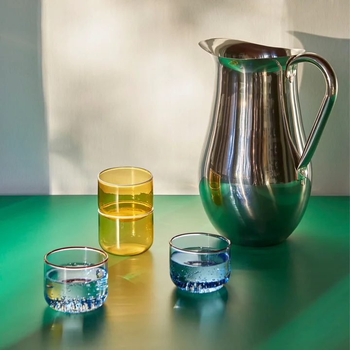 Die Tint Trinkgläser und der Indian Krug von HAY