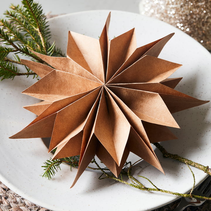 Capella Papier Weihnachtsstern von House Doctor in der Farbe natur