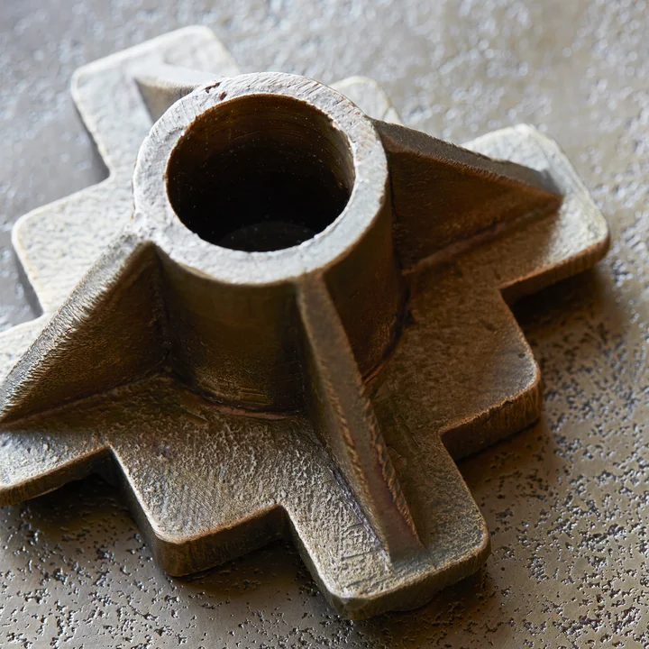 Castle Kerzenhalter von House Doctor in der Ausführung antikes Messing-Finish