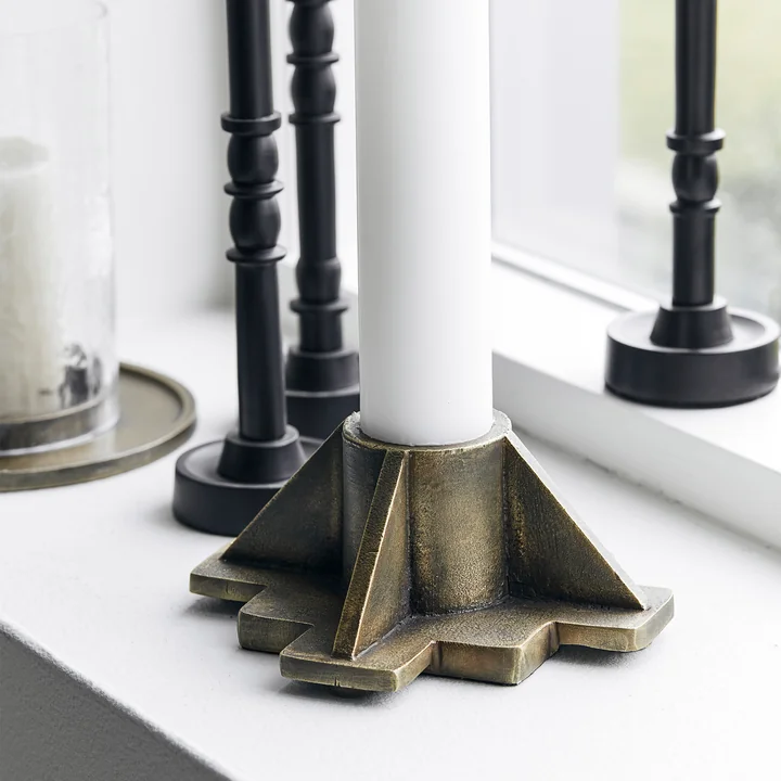 Castle Kerzenhalter 6,4 cm von House Doctor in der Ausführung antikes Messing-Finish