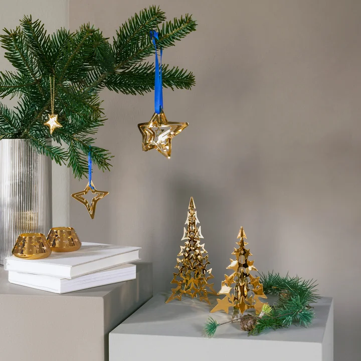 Weihnachtsmobile Sternschnuppe, Weihnachts-Tischbaum und Christmas Collectibles Teelichthalter von Georg Jensen