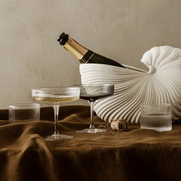 Ripple Trinkglas low von Ferm Living