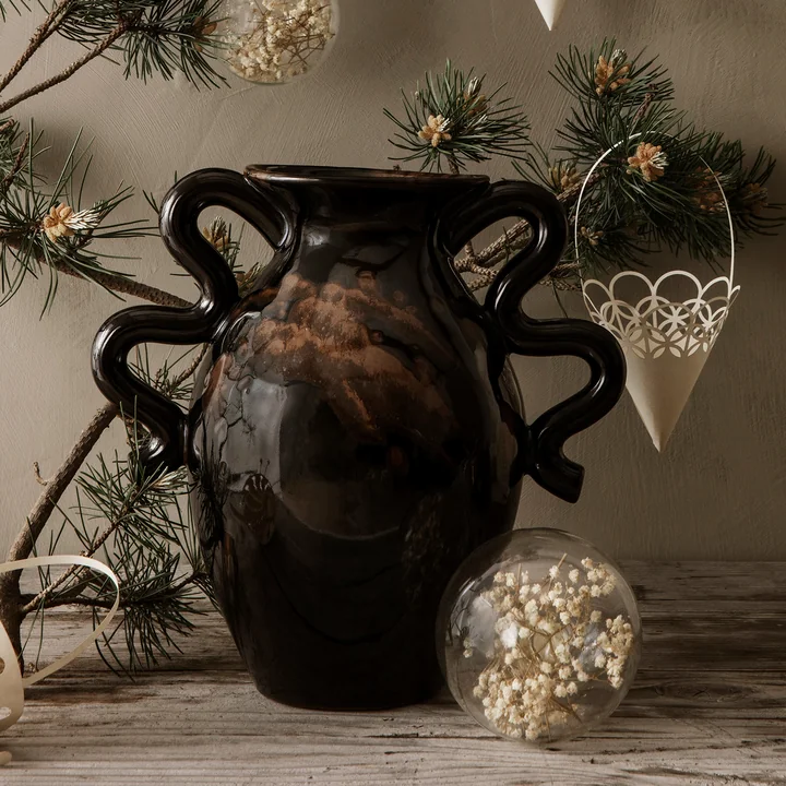 Verso Blumenvase von Ferm Living