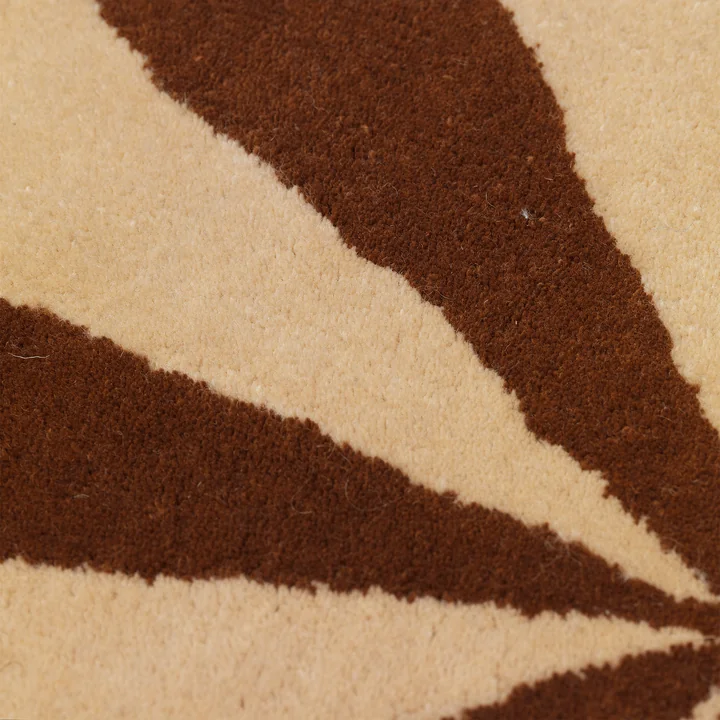 Arch Getufteter Teppich vom Ferm Living in der Ausführung ziegelrot / off-white