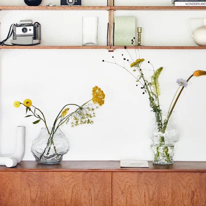 Objects Cloud Vase von HKliving in der Ausführung klar