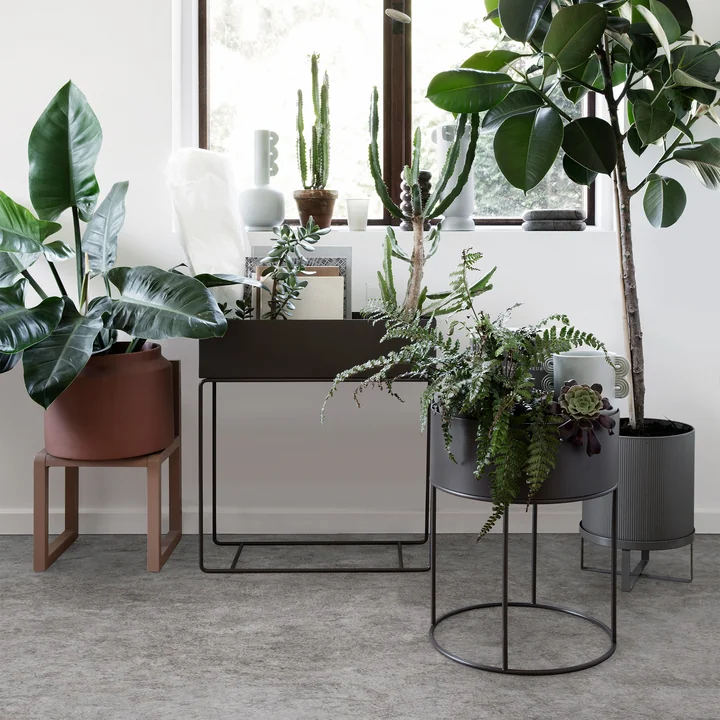 Plant Box, Plant Box rund, Little Architect Kinderstuhl und Bau Pflanztopf von Ferm Living