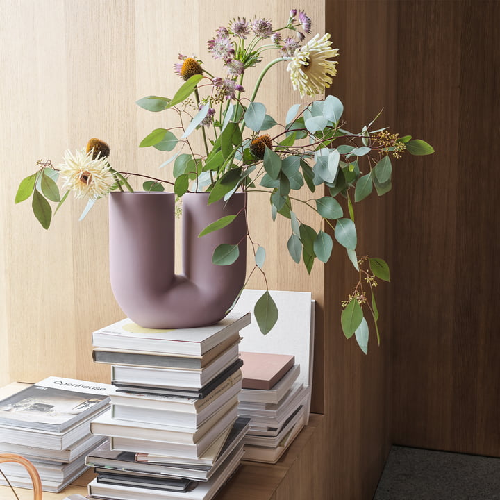 Kink Vase von Muuto in lilac