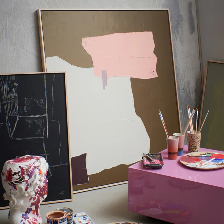 Abstraktes Gemälde von HKliving in der Ausführung nude