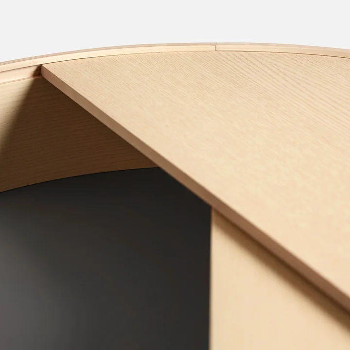 Arc Tisch Eiche weiß pigmentiert von Woud 