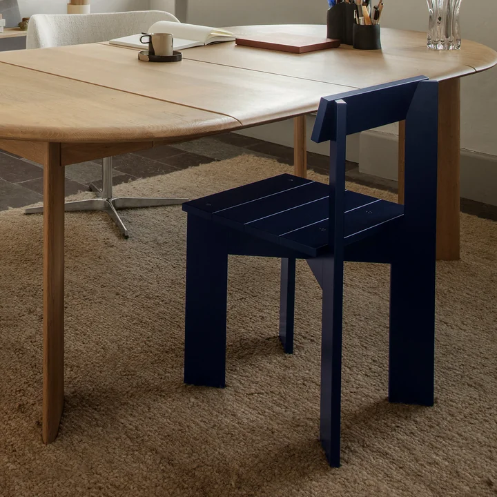 Ark Stuhl, blau von Ferm Living