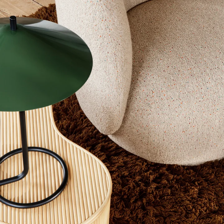 Filo Tischleuchte, schwarz / dark olive von Ferm Living