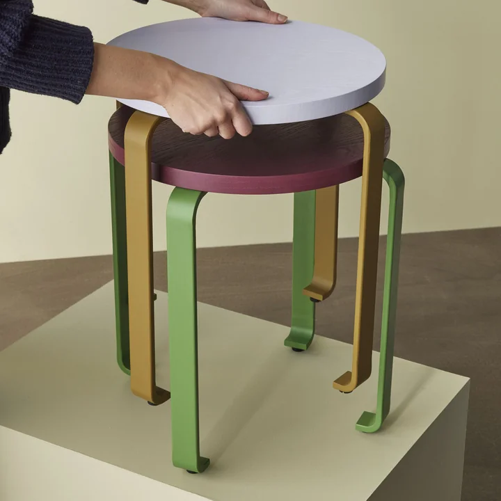 Smile Hocker von Hübsch Interior