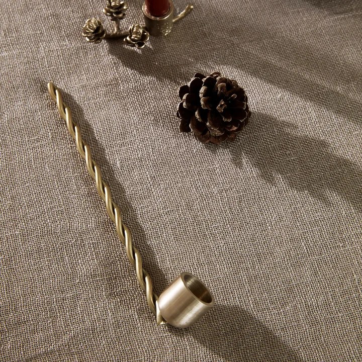 Twist Kerzenlöscher von Ferm Living