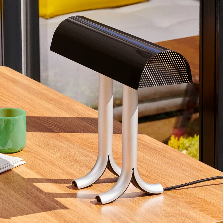 Anagram Tischleuchte, schwarz von HAY