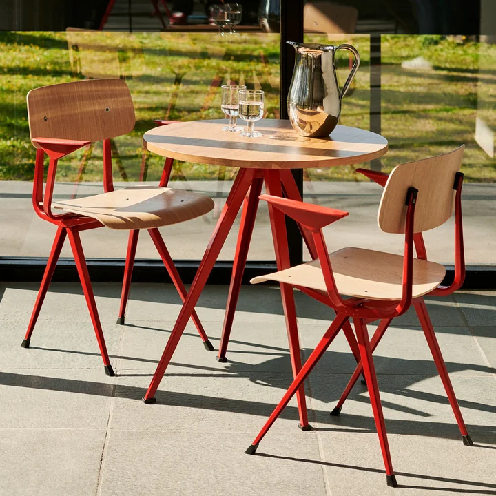 Result Armlehnenstuhl von HAY