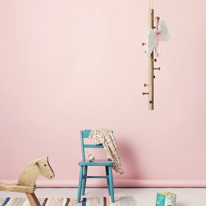 Copenhanger Hängegarderobe von We Do Wood