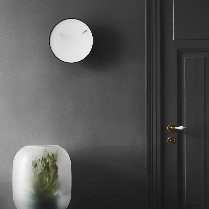 Momentt Wanduhr von Gejst