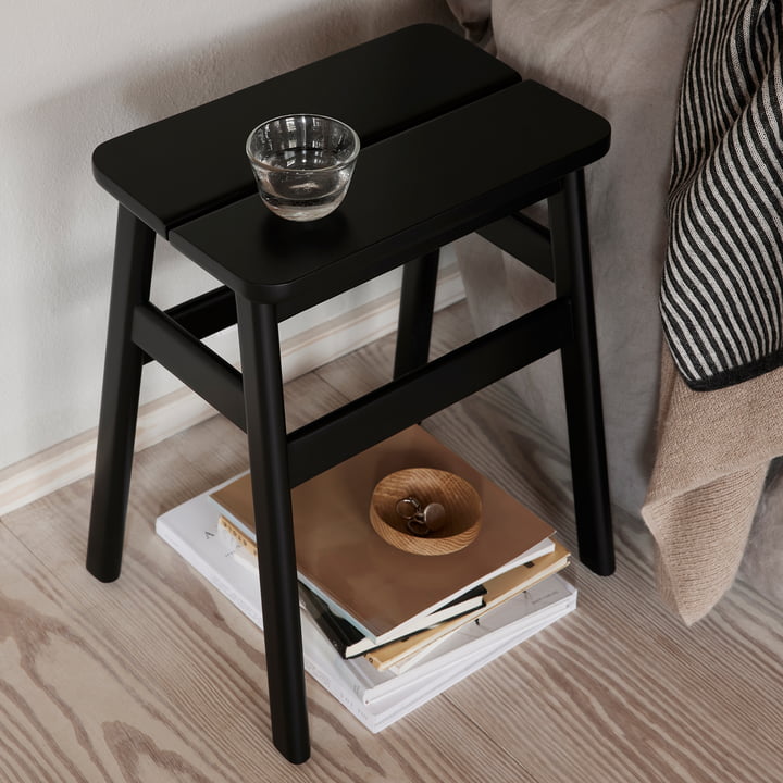 Angle Standard Hocker von Form & Refine
